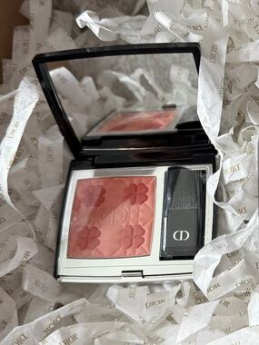 New Dior Rouge Blush - Limited Edition 889 Charmed Coral